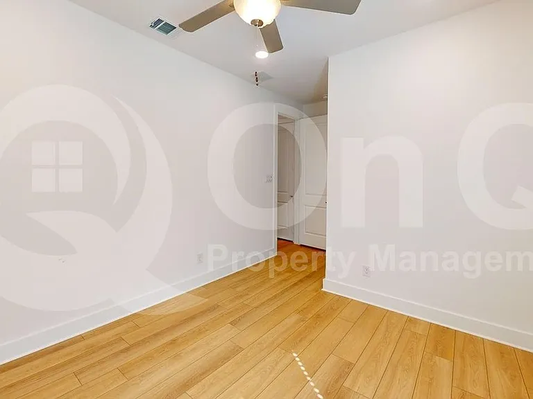 2950 Frederick Dr — Photo 13