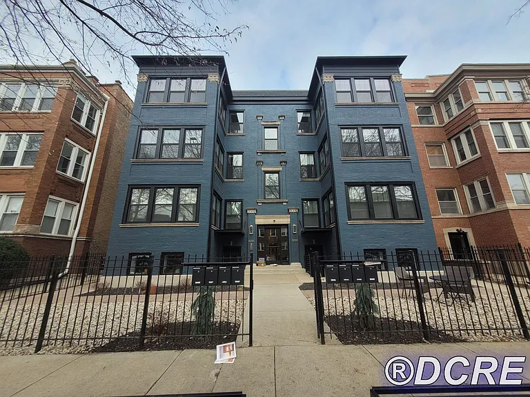 1318 W Winnemac Ave #3E — Photo 16
