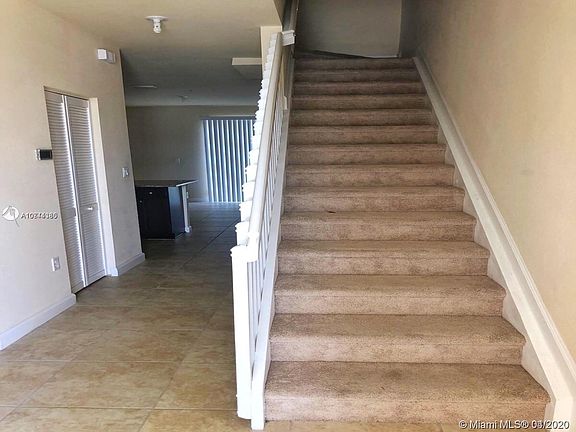 2nd image of 2819 SE 1st Dr Unit 13