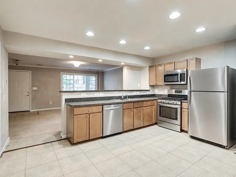 1171 N Van Dorn St — Photo 17