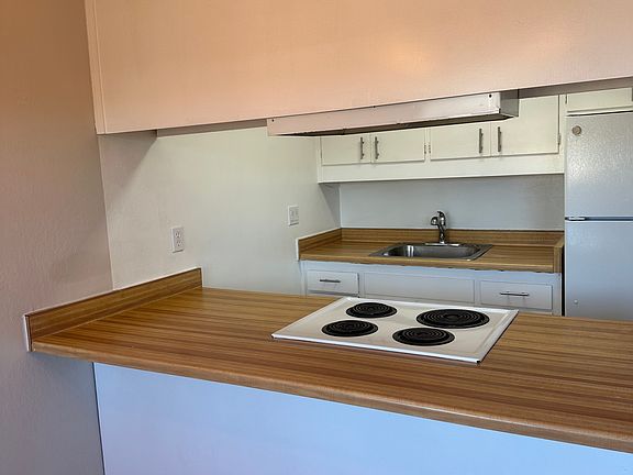 Open kitchen