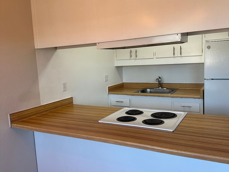 Open kitchen