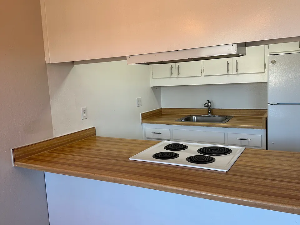Open kitchen