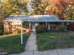 5899 1st St N, Arlington, VA 22203