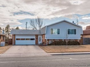 5185 Hoy Rd, Cheyenne, WY 82009