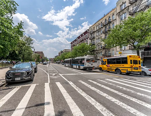 Rented by Executive Towers  | media 22