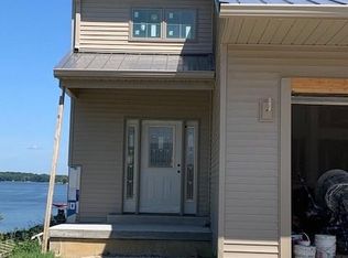 305 Harbor Point Pl, Springfield, IL 62712