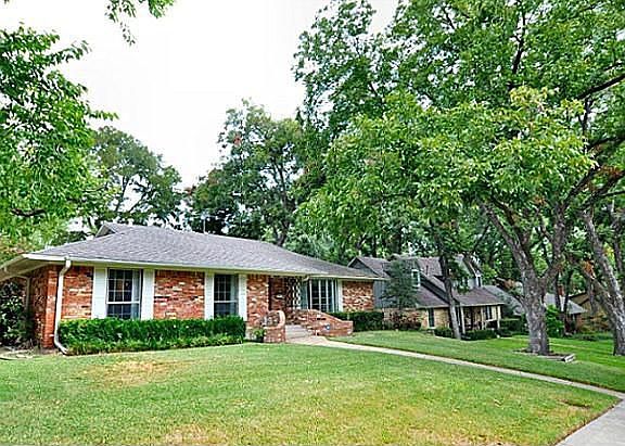 2nd image of 9665 Covemeadow Dr