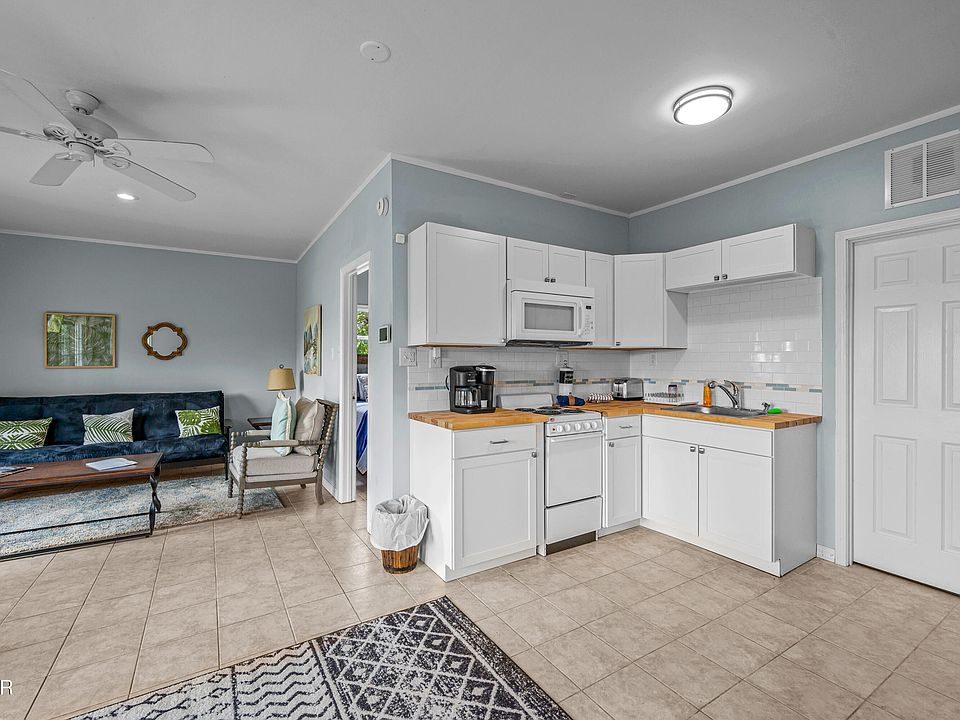 79th image of 3829 Island View Rd