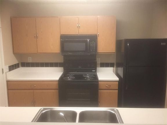 2nd image of 7101 Fairington Village Dr