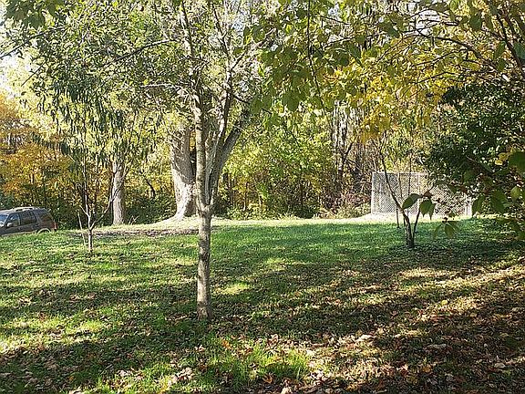 4th image of 6666 N Matthews Dr