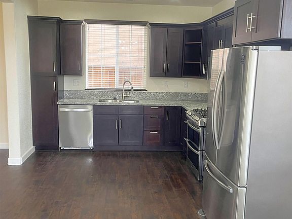 3rd image of 6425 Peppergrass Dr
