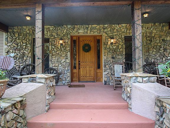 2nd image of 10451 Nw 21st Street