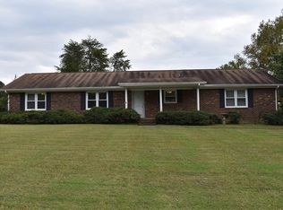 1459 Idlewild Ave, Burlington, NC 27217