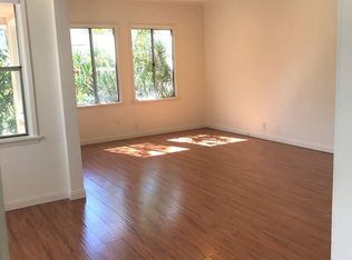 969 Lucile Ave, Los Angeles, CA 90026