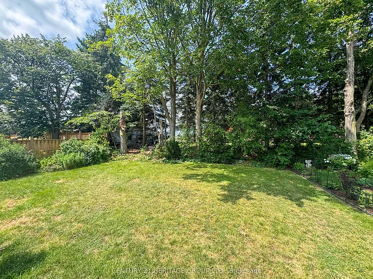 119 Metcalfe Dr — Photo 14