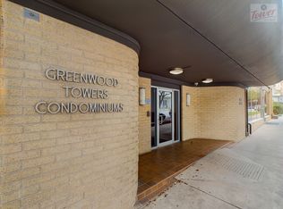 1800 Lavaca St APT 308, Austin, TX 78701