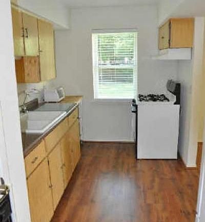 5th image of 1102 Kathy Dr