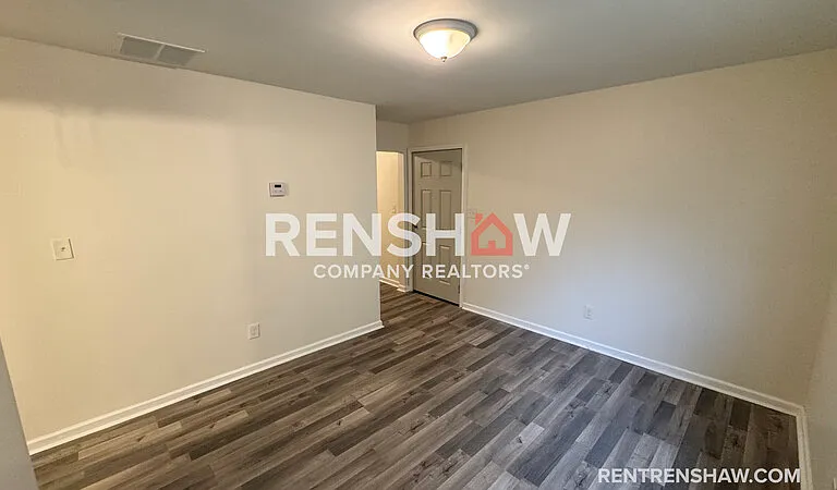 288 Leath St #7 — Photo 5