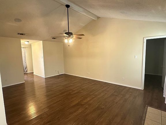 5th image of 1207 Joseph Ln
