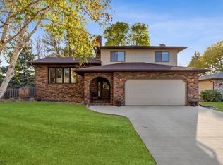 3726 Burritt St S, Fargo, ND 58104