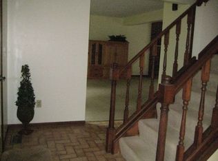 10935 Shadowood Dr, Newbury, OH 44065