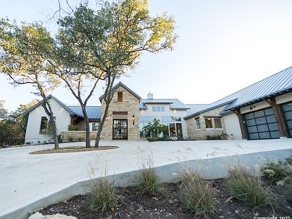 2nd image of LOT 97 Sabinas Mtn