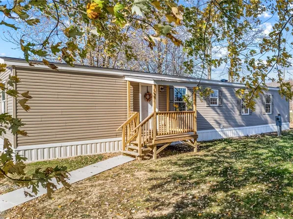 69 S Smt W #102, Greenville, PA 16125