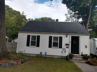 96 Glendale St, Worcester, MA 01602