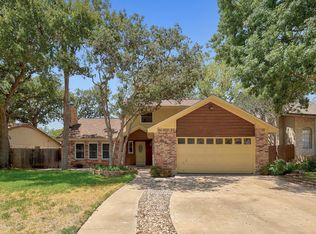 1724 Zimmerman Ln, Round Rock, TX 78681