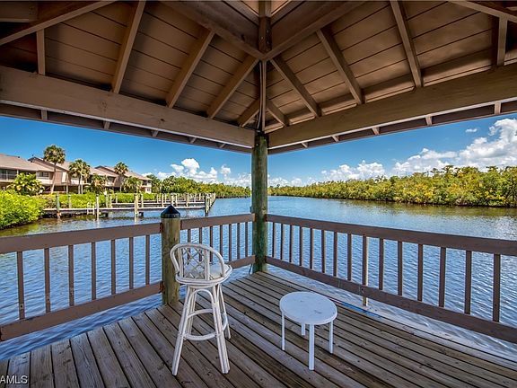 3rd image of 7532 Captains Harbor Dr APT 705