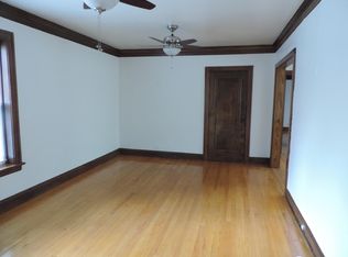 826 Washington St APT 2N, Evanston, IL 60202
