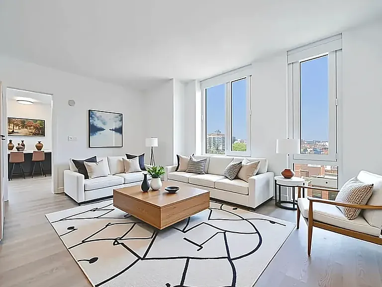 2455 3rd Ave — Photo 3