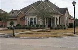 5th image of 2215 Verona Dr