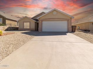 1238 Lea Ranch Dr, Las Cruces, NM 88012