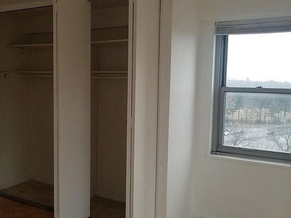 5th image of 8515 Main St APT 8L