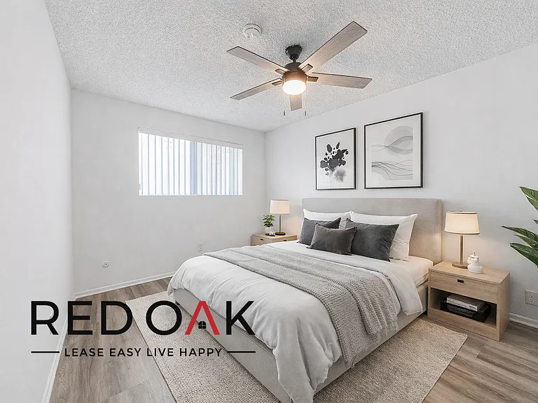 Moorpark 15000 — Photo 8