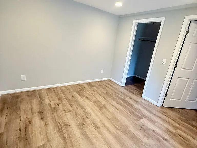165 Conrad Dr — Photo 13