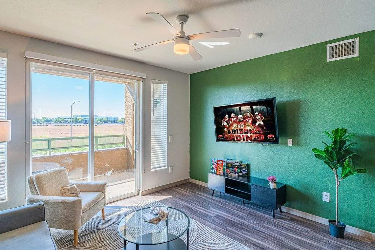 2 bed, 2.0 bath, 893 sqft, $3,594 — Photo 2