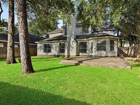 No rear neighbors in this quiet, tranquil neighborhood.