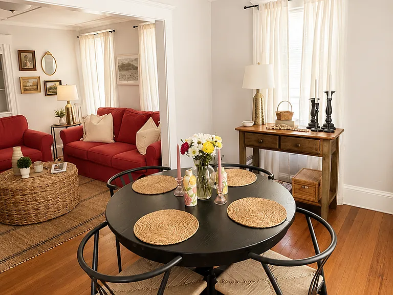 31 Alden St #2 — Photo 4