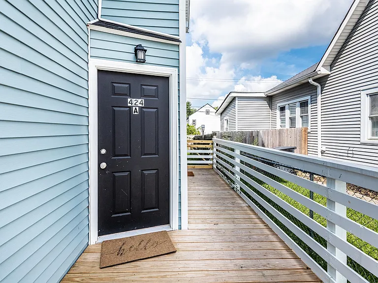 422 N Walcott St #A — Photo 4