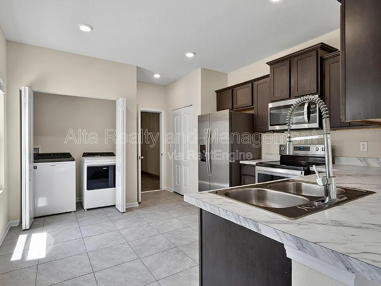 7759 Legacy Trl — Photo 8