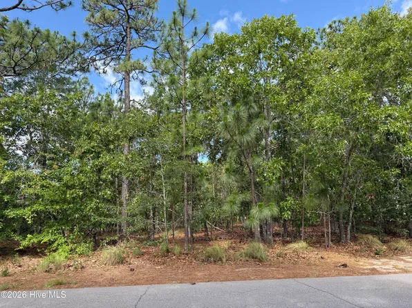13 Kahkwa Trail, Pinehurst, NC 28374