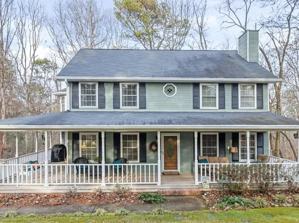 2011 Rock Bluff Rd, Hixson, TN 37343