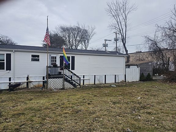 2nd image of 846 Broadway Unit 1