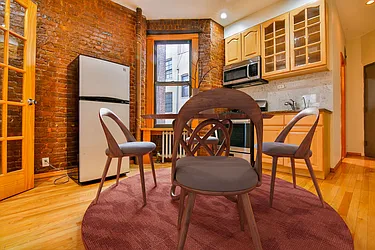 Rented by Platinum Properties