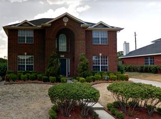 713 Trees Dr, Cedar Hill, TX 75104