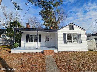 307 S Thompson St, Whiteville, NC 28472
