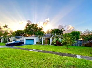 5091 SW 117th Way, Cooper City, FL 33330